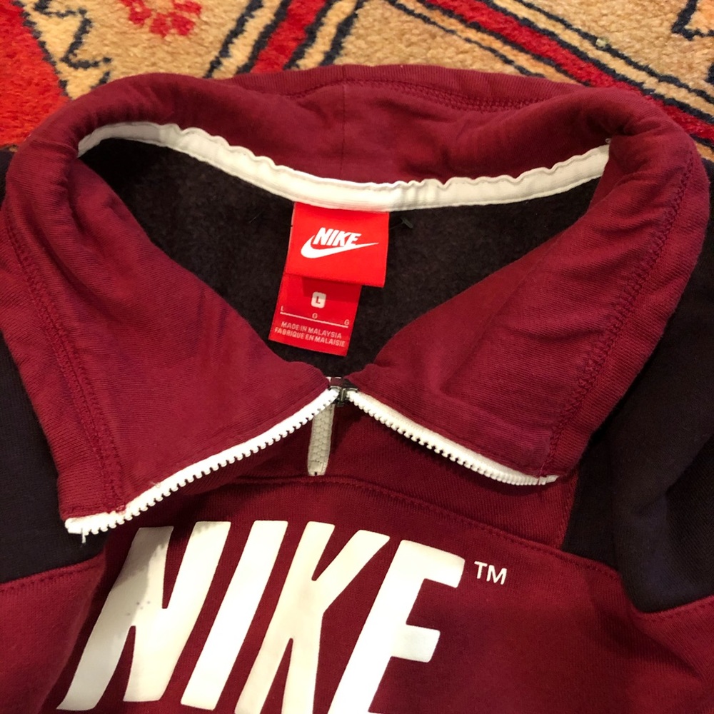 Nike Sweatshirt - Picture 3 of 3